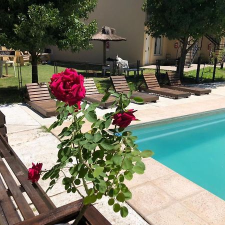 Brisas Del Lago Apartamentos Colón Kültér fotó
